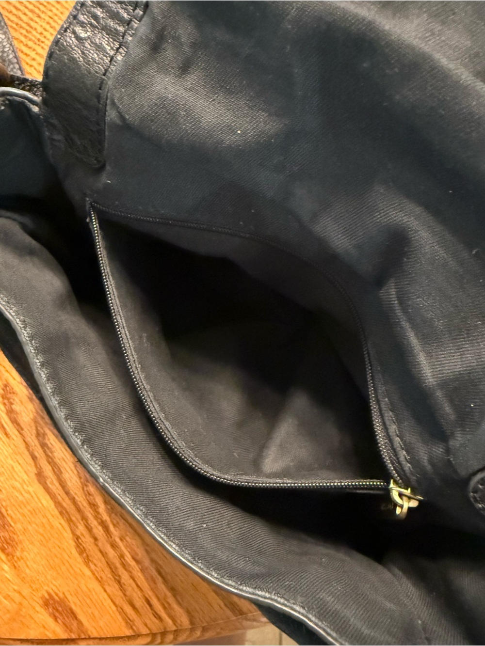 Fossil Peyton Flap Crossbody Black Pebbled Leather – ZB6918 - Picture 12 of 16